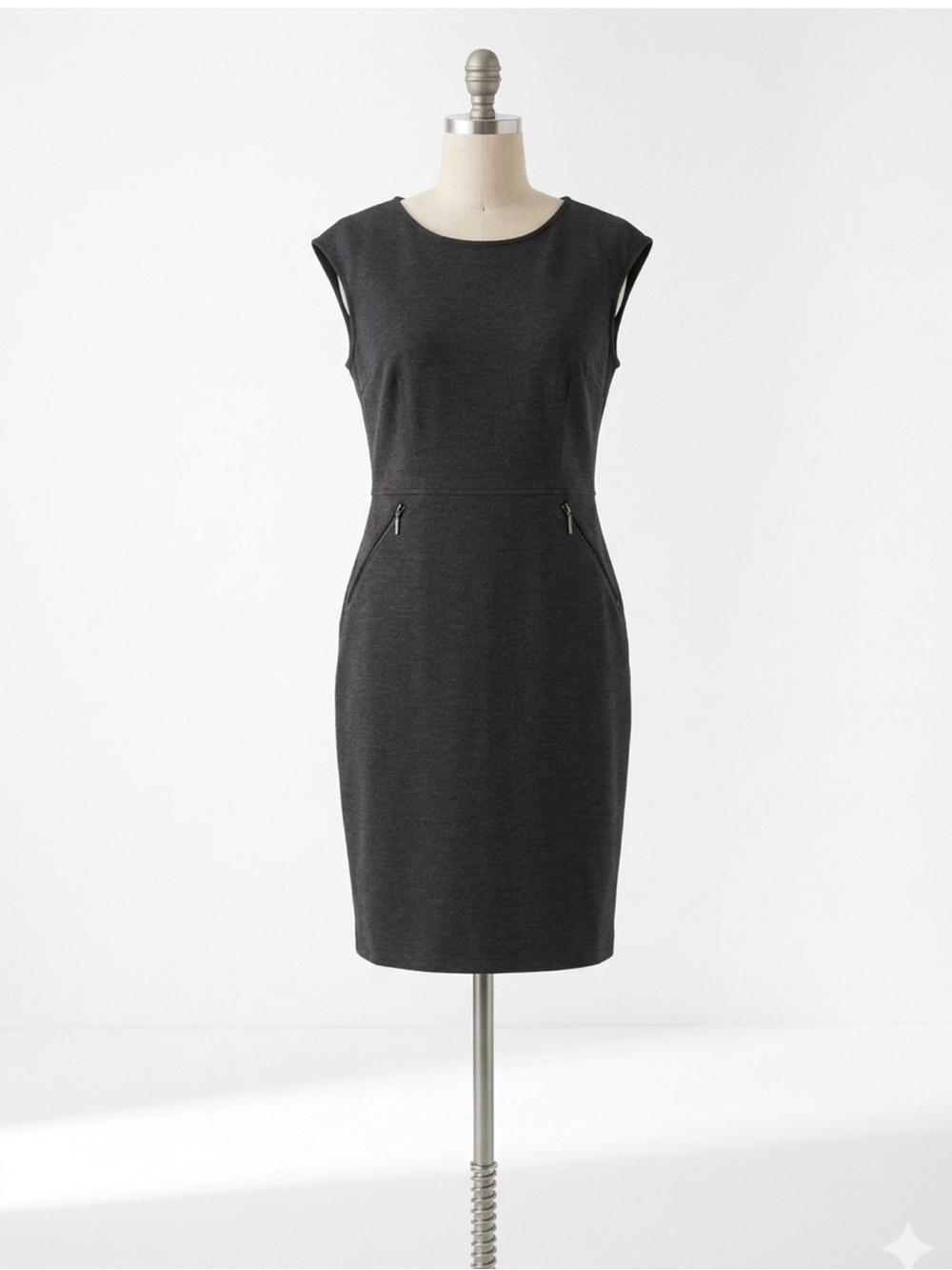 Black Label Evan-Picone Cap Sleeve Faux Front Zipper Detail Size 8 dress
